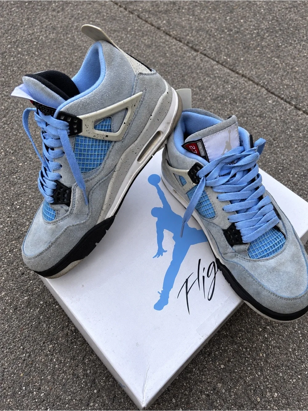Air Jordan 4 Retro University Blue UNC Cement Suede Men Size 9 CT8527-400